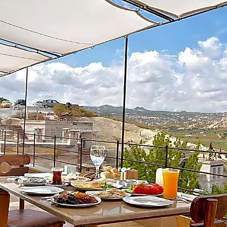 Seki Cave - Wake Up To Hot Air Balloons Hotel 3*