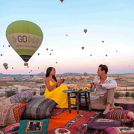 Hotel Seki Cave - Wake Up To Hot Air Balloons 3*