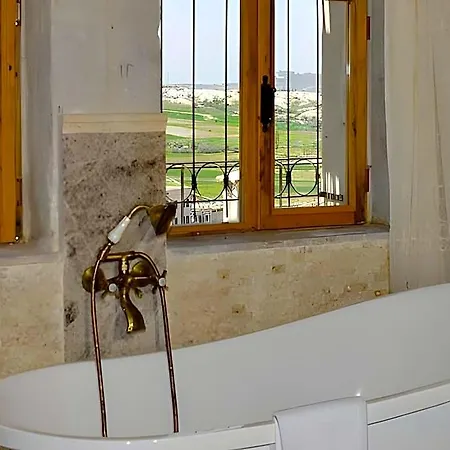 Hotel Seki Cave - Wake Up To Hot Air Balloons 3*