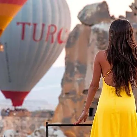Hotel Seki Cave - Wake Up To Hot Air Balloons 3*