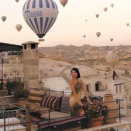 Seki Cave - Wake Up To Hot Air Balloons Hotel Avanos
