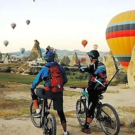 Seki Cave - Wake Up To Hot Air Balloons Hotel Avanos