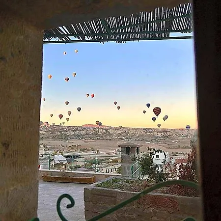 Hotel Seki Cave - Wake Up To Hot Air Balloons Avanos